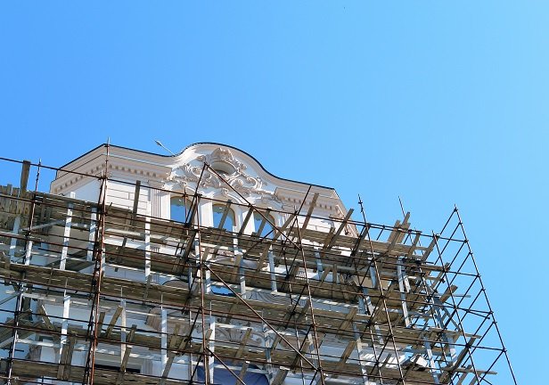 Greening Old Office Buildings Can Increase Property Value
